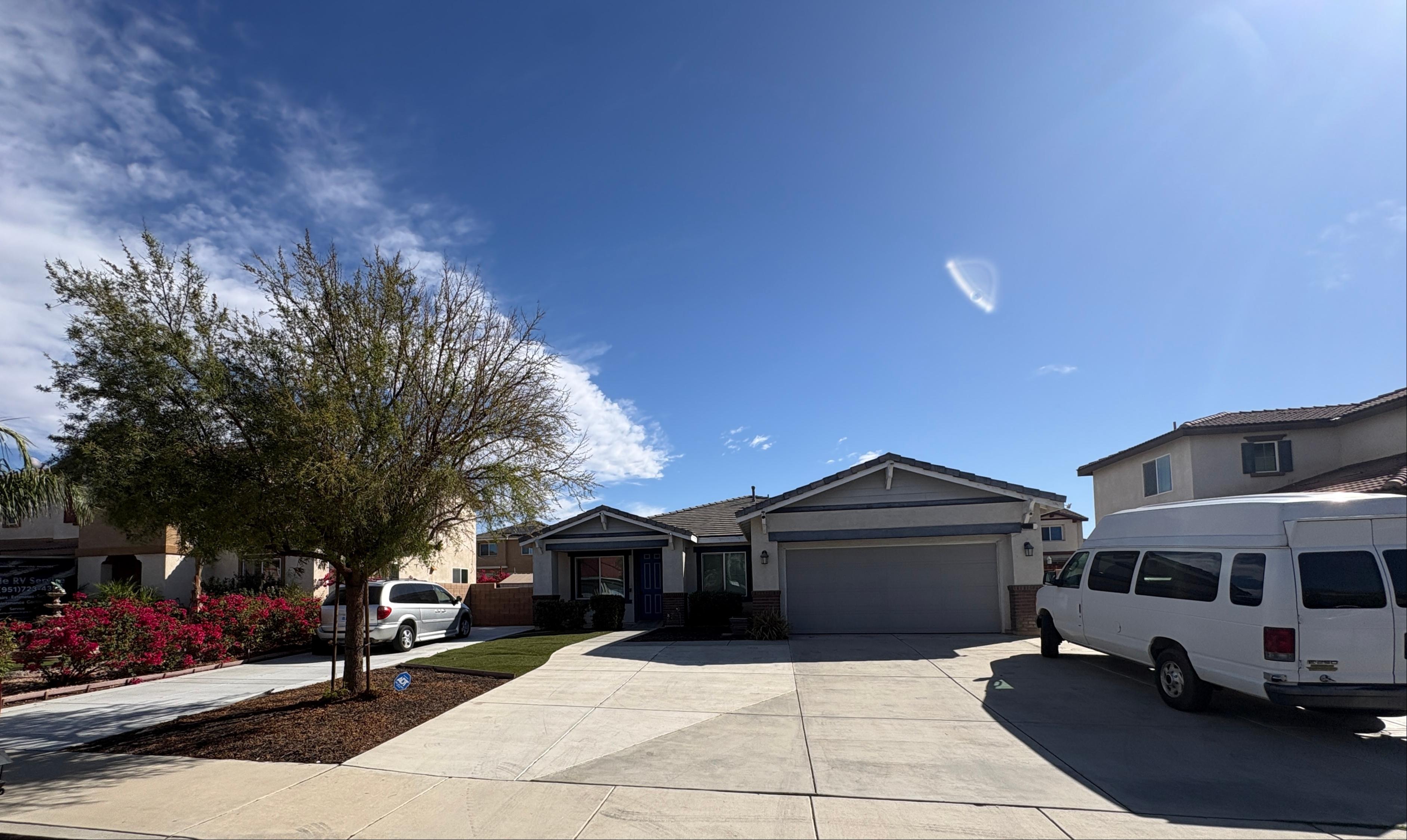 Papillon DDN home exterior